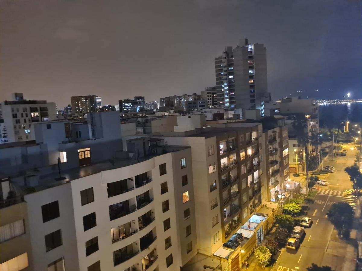Miraflores Separada Con Privacidad Dentro De Departamento Compartido Séjour chez l'habitant